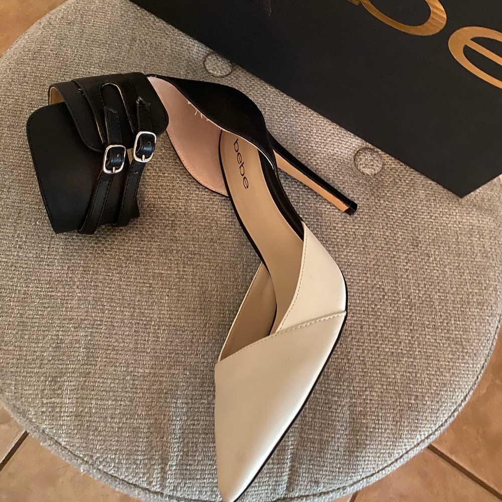 Shoes - Picture 2 of 6